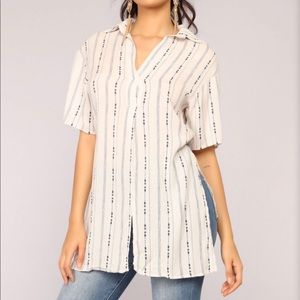 Cute Collared Flowy Top